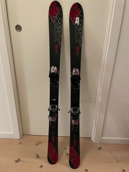 Product image 1 of 2