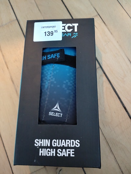 Product image 1 of 3