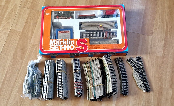 Product image 1 of 8