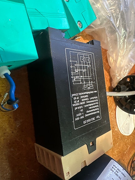 Product image 6 of 10