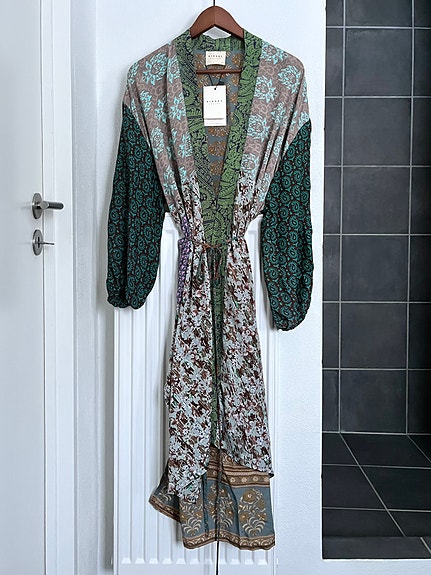 Product image 12 of 12
