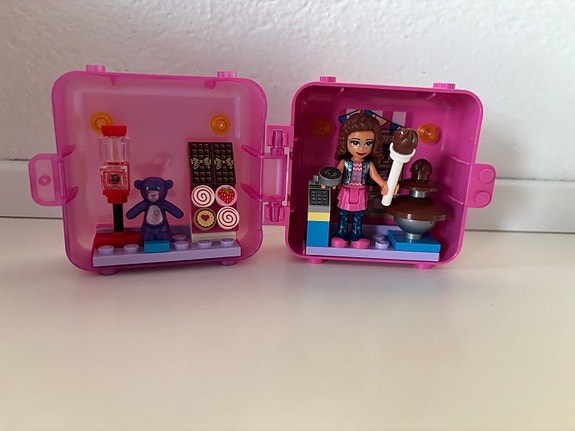 Product image 1 of 6