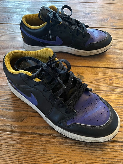 Product image 1 of 4