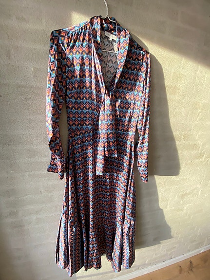 Product image 1 of 8