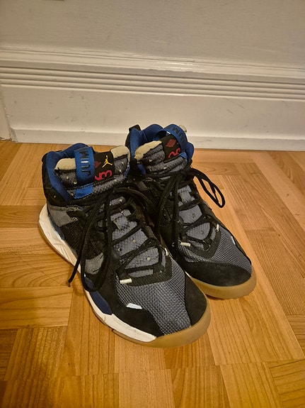 Product image 1 of 5