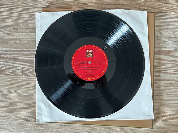 Product image 6 of 8