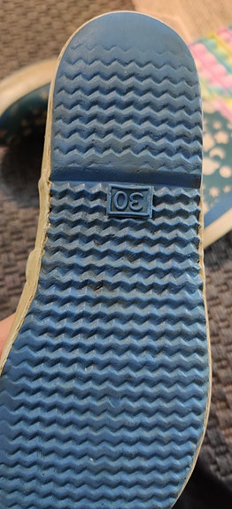 Product image 32 of 46