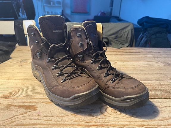 Product image 1 of 4