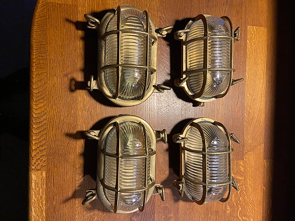 Product image 1 of 5