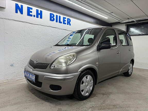 Toyota Yaris Verso