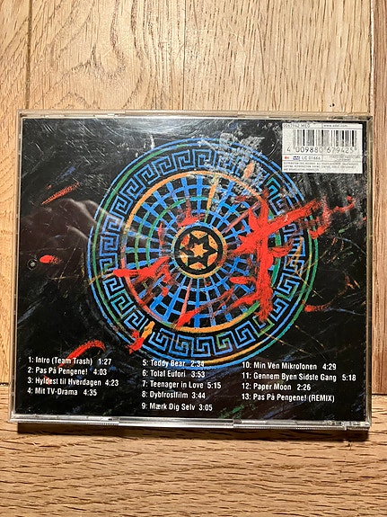 Product image 2 of 2