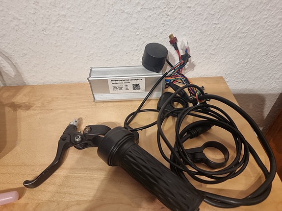 Product image 9 of 9