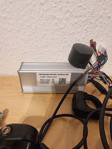 Product image 8 of 9