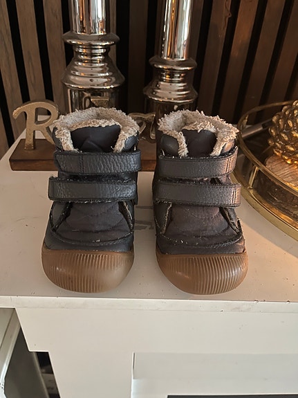 Product image 16 of 16
