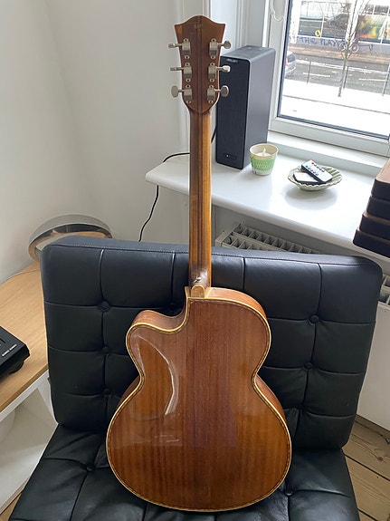 Product image 2 of 9