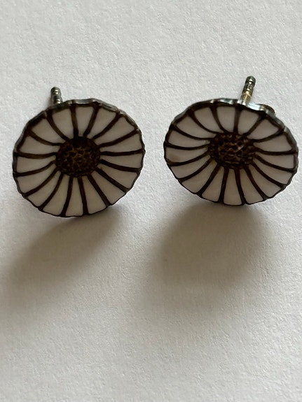 Product image 1 of 9