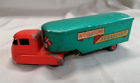 Product image 2 of 9