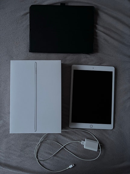 Product image 1 of 4