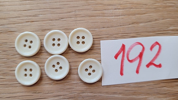 Product image 17 of 18