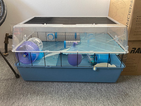 Product image 1 of 4