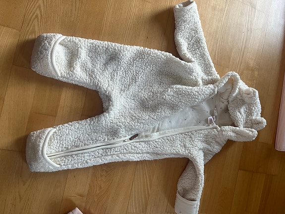 Product image 1 of 5