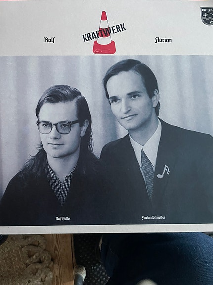 Product image 1 of 2