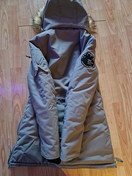 Product image 4 of 9