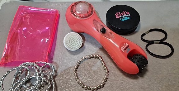 Product image 1 of 3