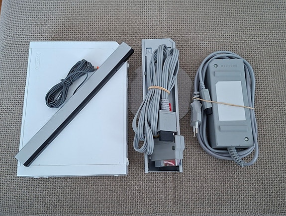 Product image 1 of 2