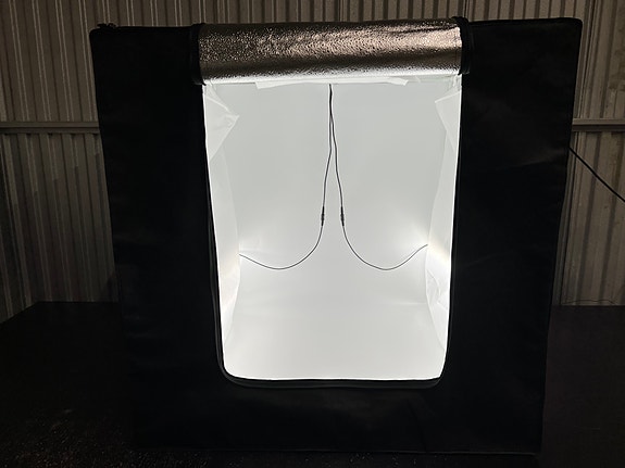 Product image 1 of 2