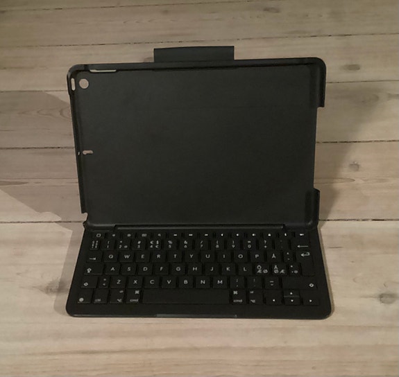 Product image 1 of 2