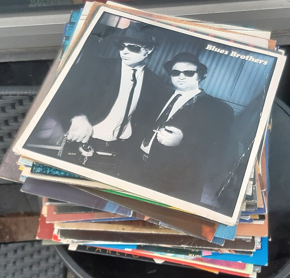 Product image 1 of 4