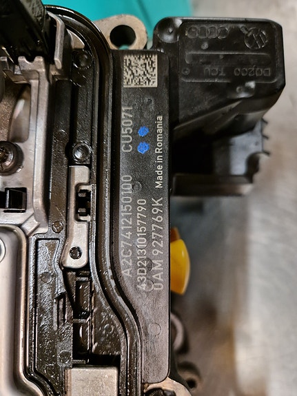 Product image 1 of 6