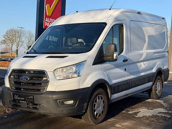 Ford Transit 350 L2 Van