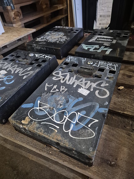 Product image 2 of 10