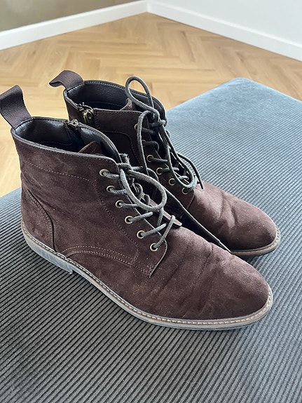 Product image 1 of 10