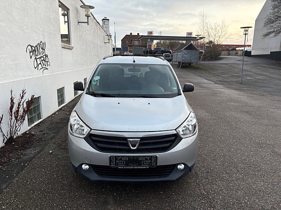 Dacia Lodgy