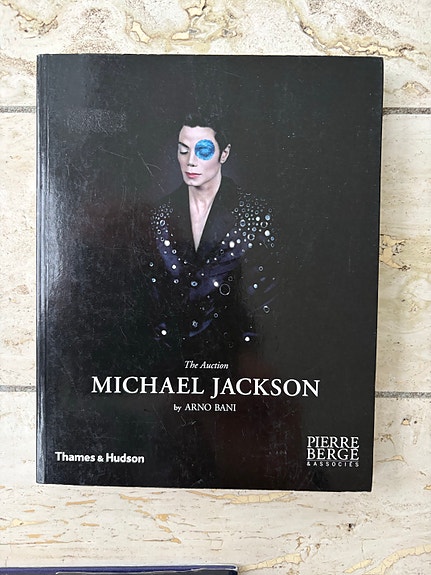 Product image 1 of 6