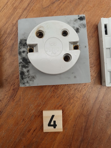 Product image 15 of 16