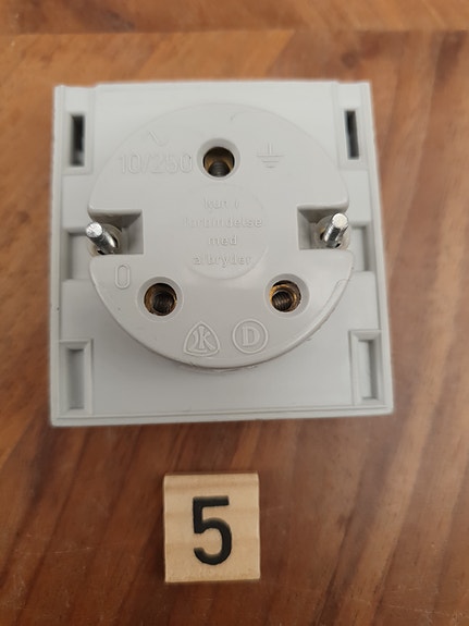 Product image 16 of 16