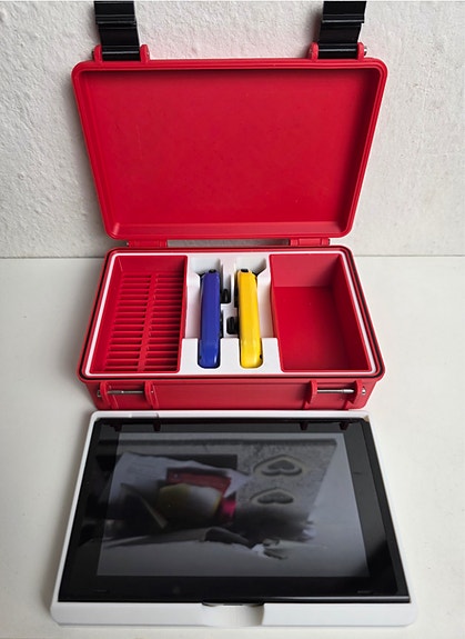 Product image 3 of 3