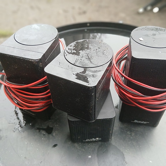 Product image 1 of 3