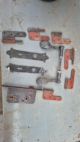 Product image 1 of 4