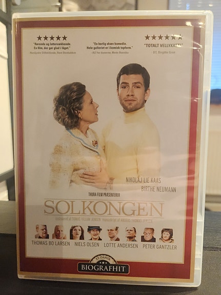 Product image 1 of 2