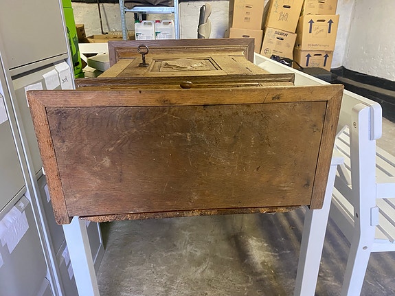 Product image 9 of 9