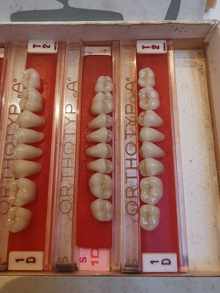 Product image 11 of 36