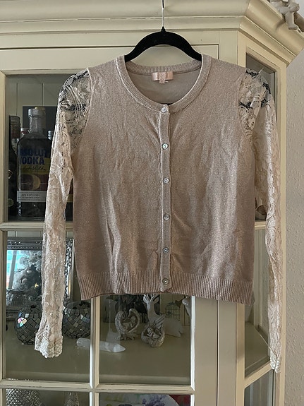 Product image 17 of 17