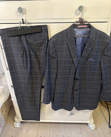 Product image 1 of 10