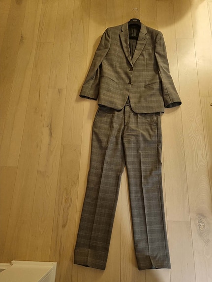 Product image 1 of 7