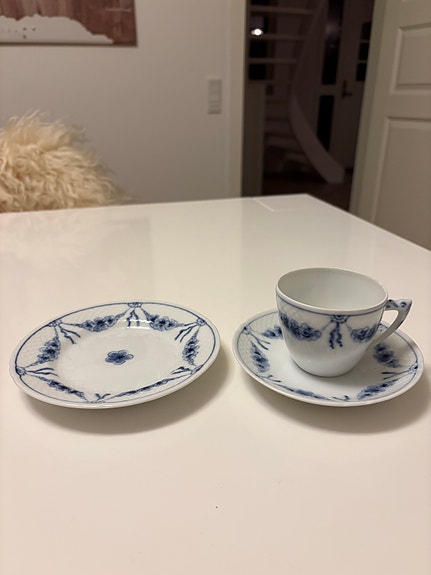 Product image 1 of 9